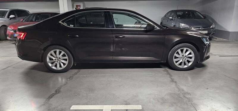 Škoda Superb 2017 - 5