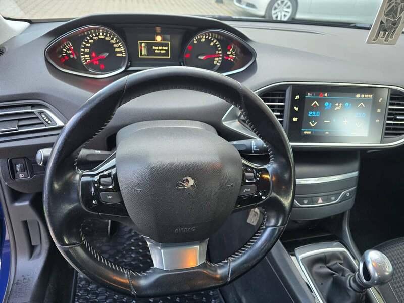 Peugeot 308 2019 - 5