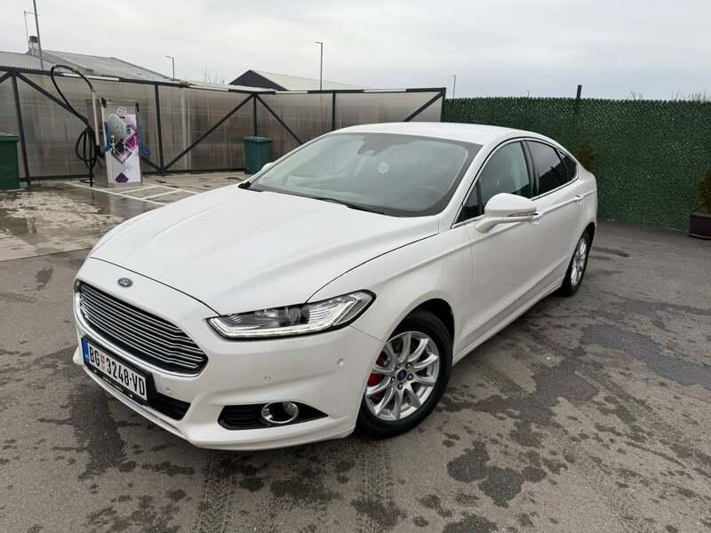 Ford Mondeo 2015 - 3
