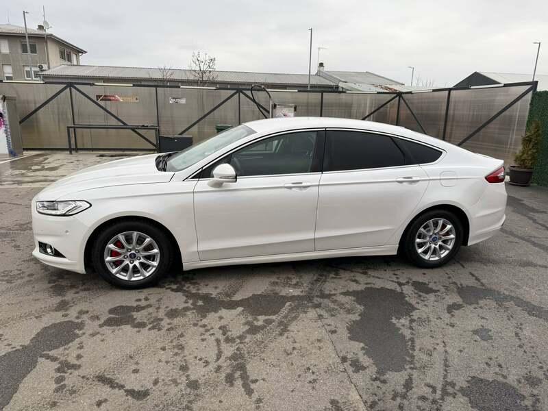 Ford Mondeo 2015 - 4