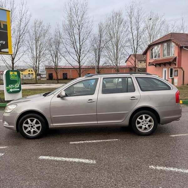 Škoda Octavia 2012 - 5