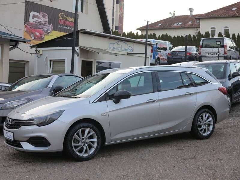 Opel Astra K 2021 - 1