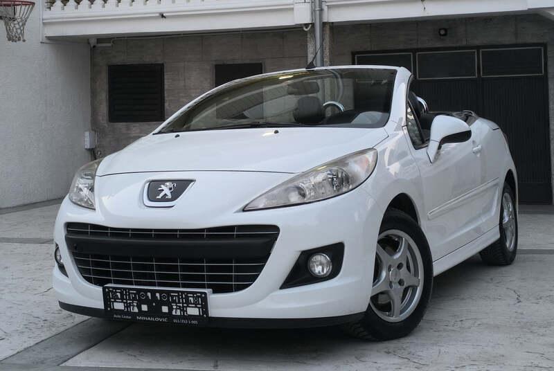 Peugeot 207 2012 - 1