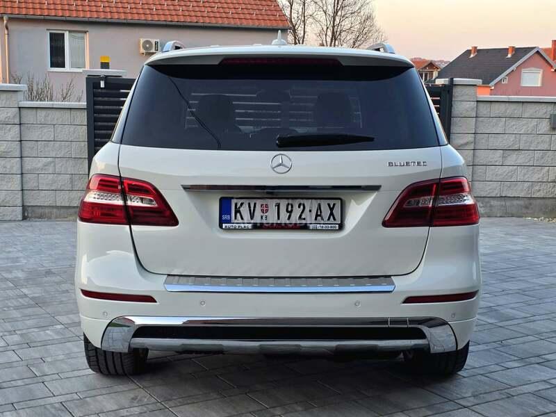 Mercedes Benz ML 350 2012 - 5